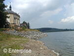 Kostel sv. Jana Nepomuckého (Karlovec)
